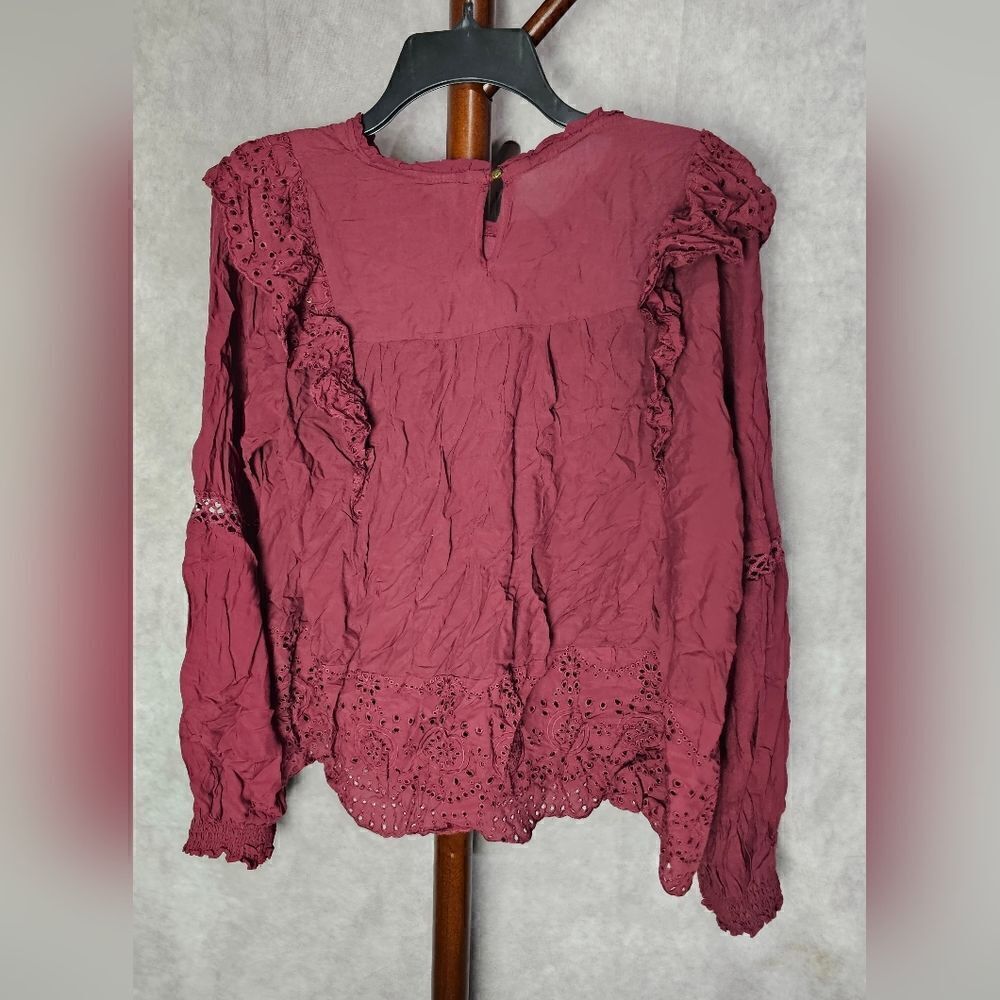 Women's Long Sleeves Eyelet Blouse Small‎ - Picture 5 of 5